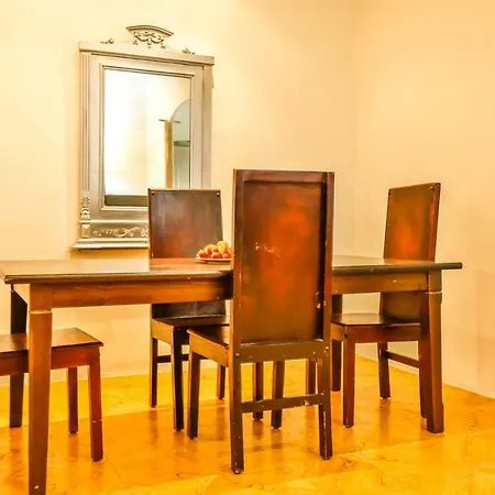 Basic Platja Apartment